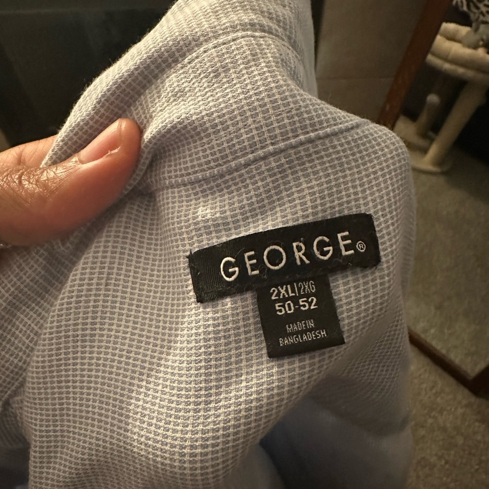 Button up - Picture 3 of 4